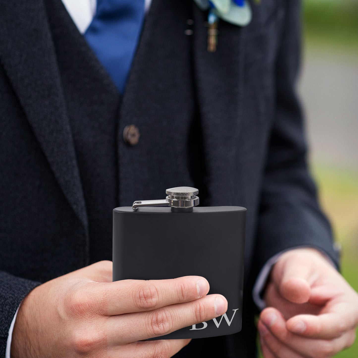 Personalized Black Flask  - Design 10